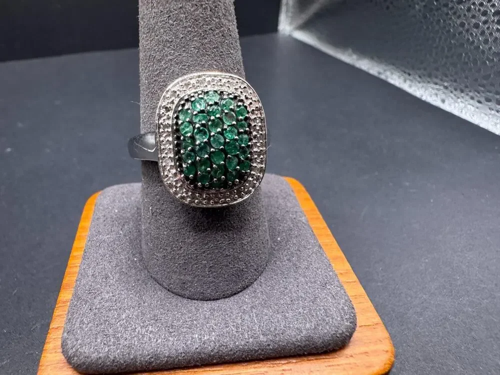 Vintage MDJ 925 Sterling Silver Emerald Stone Cluster Ring Cushion Halo Size 10